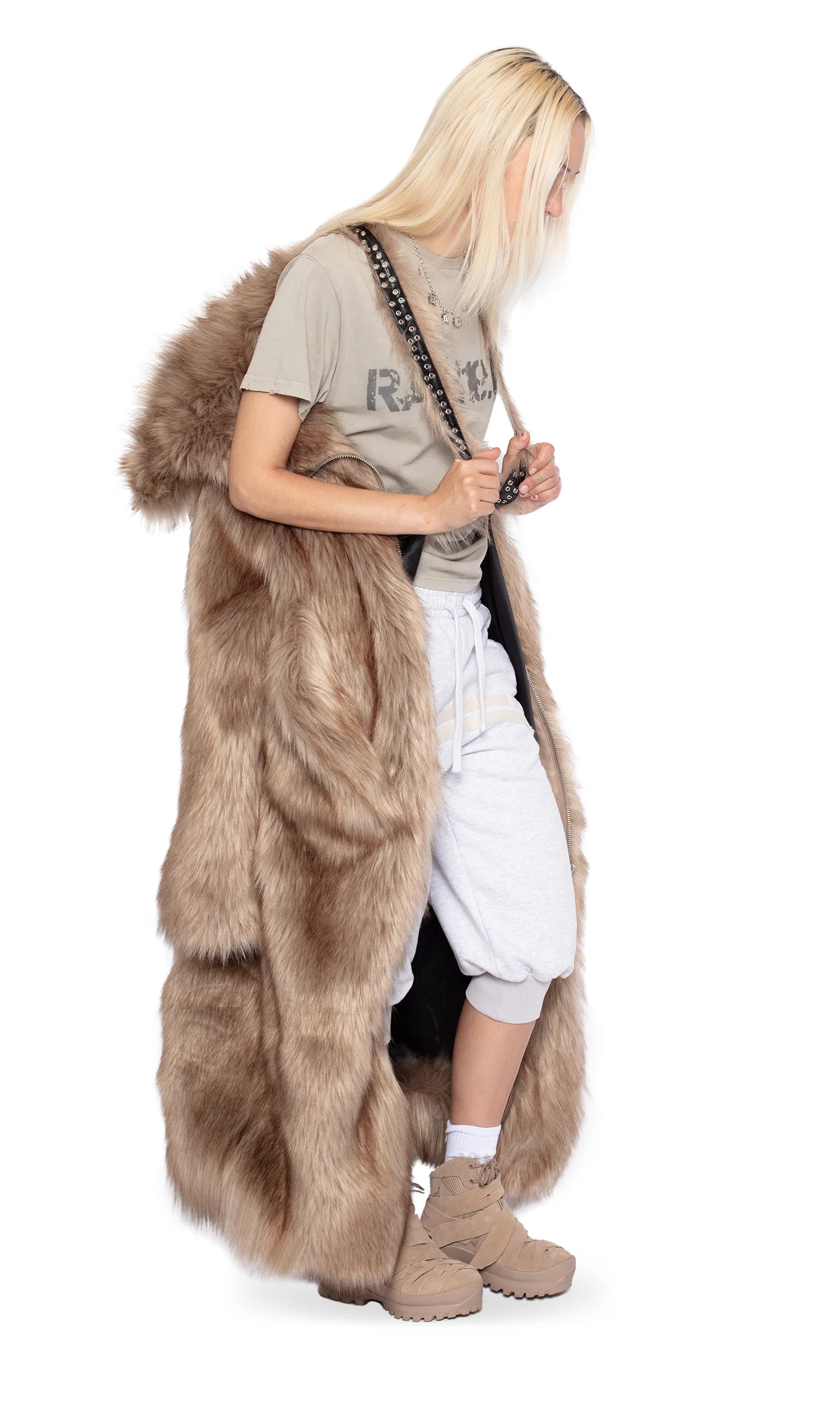 Fur Coat - Image 3