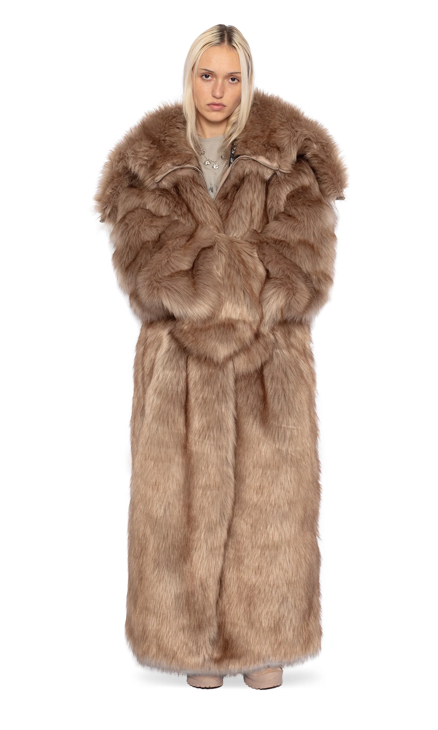 Fur Coat - Image 6