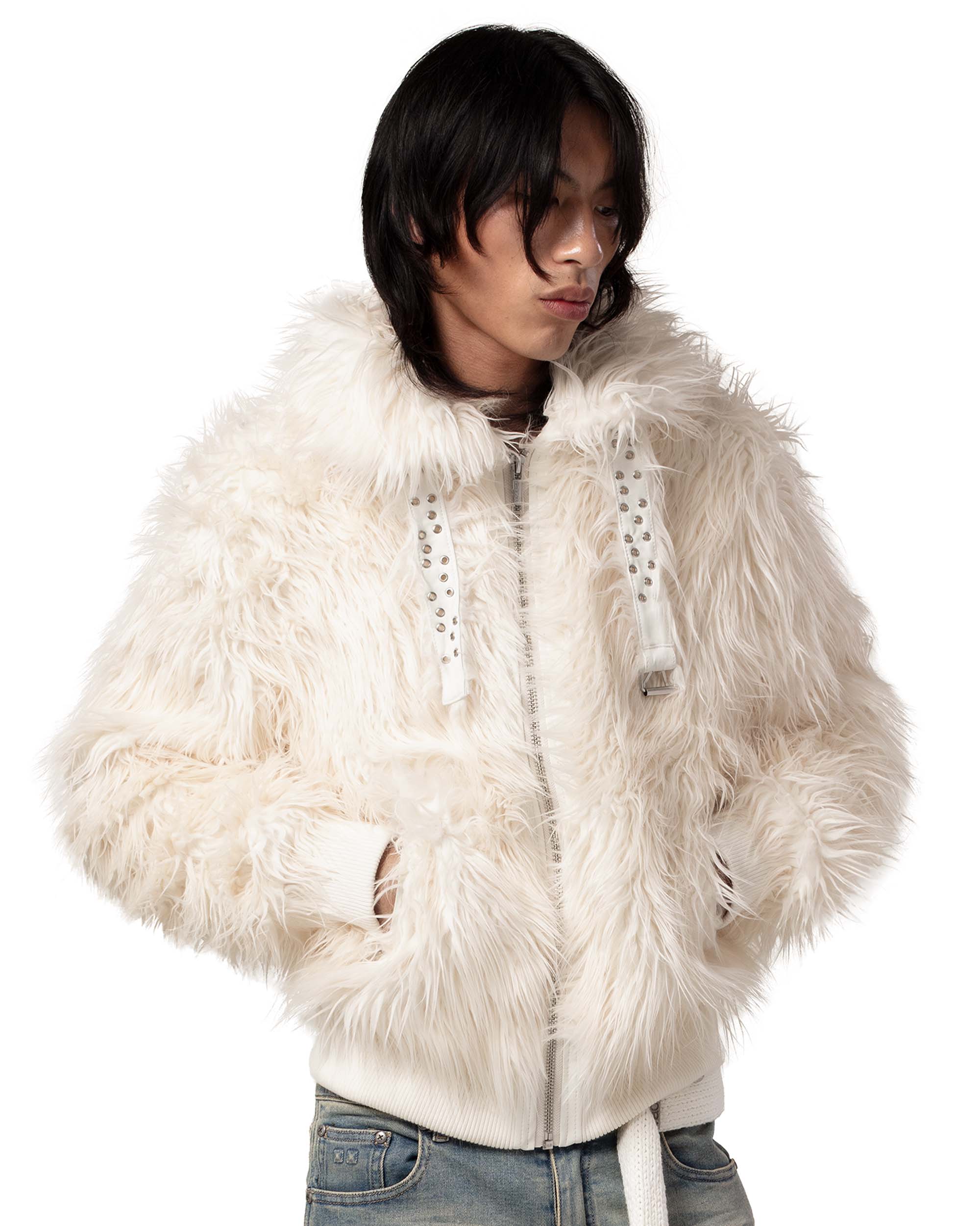 Tundra White Fur Bomber - Image 4