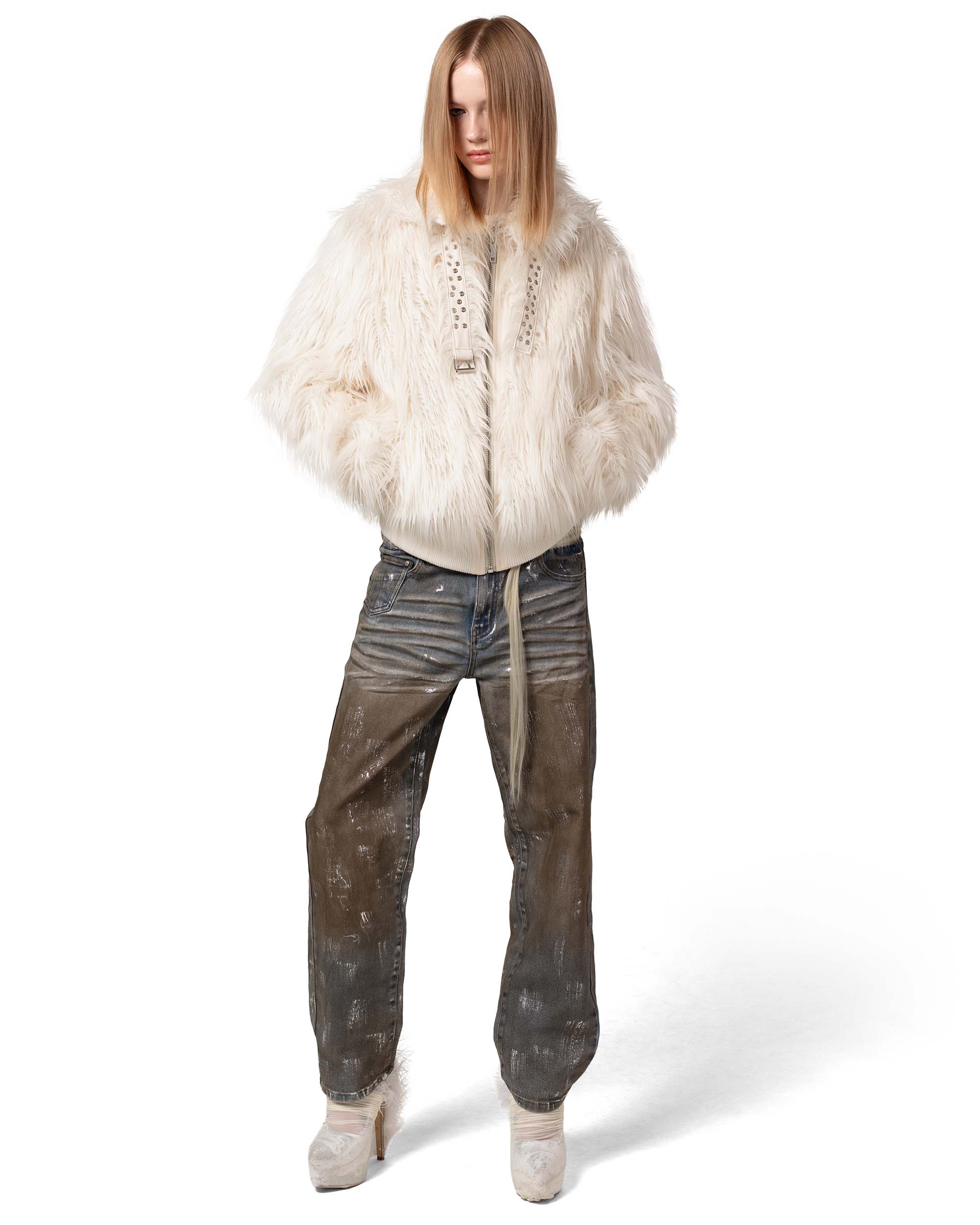 Tundra White Fur Bomber - Image 6